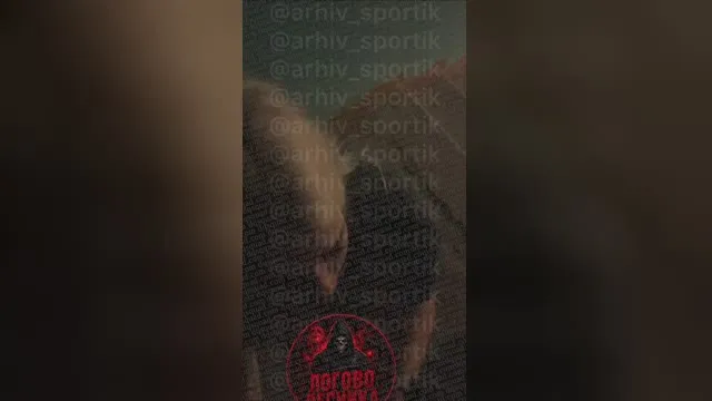 Xanny Bunny sucks cock in the entrance